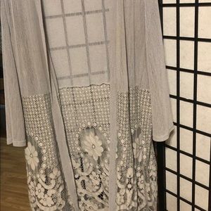 Forgotten Grace kimono worn few times 2x